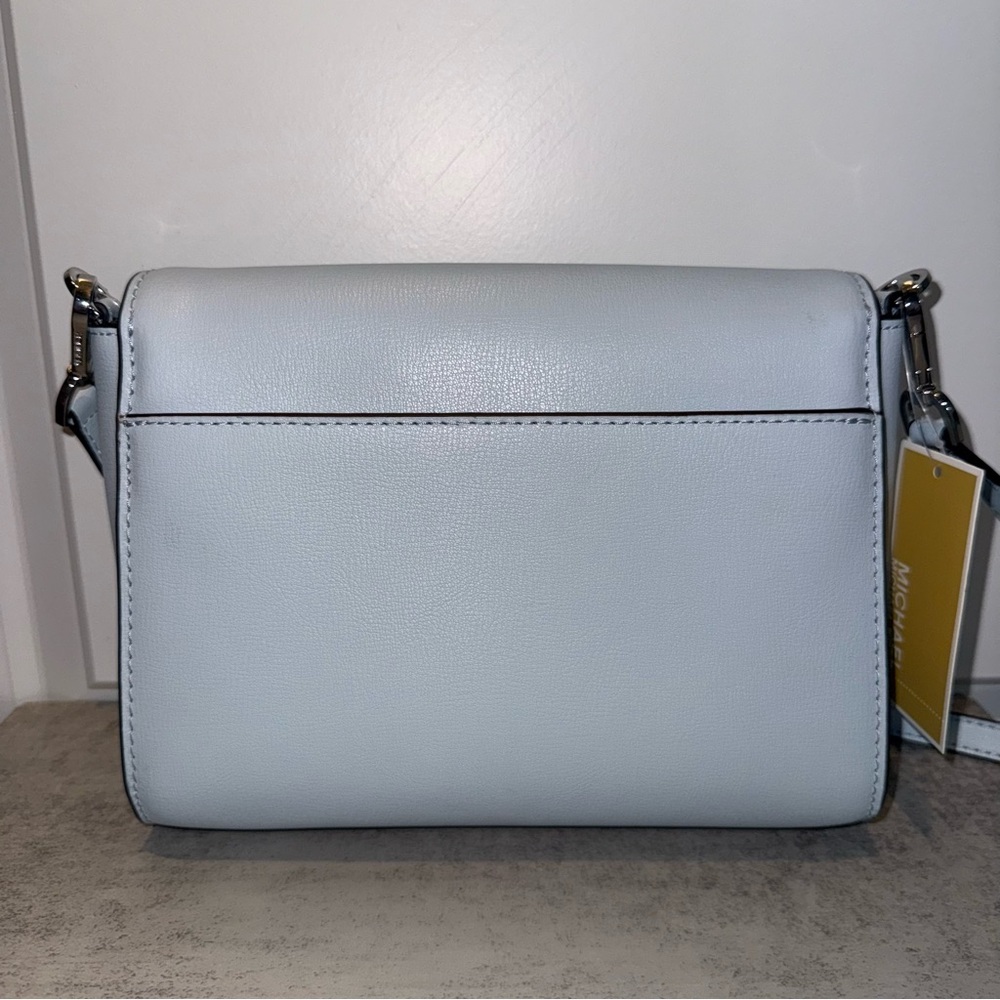Michael Kors Ellis Medium Purse in Soft Sky - Picture 3 of 9